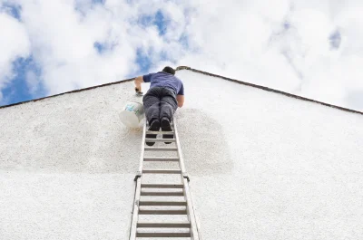 Peinture extérieure aux Ayvelles — façades et ravalement
