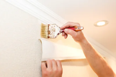 Pose de papier peint aux Ayvelles — revêtements muraux et toiles de verre